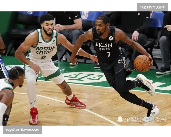 黄蜂全员持球与动态空间体系 破解凯尔特人沉退防守策略